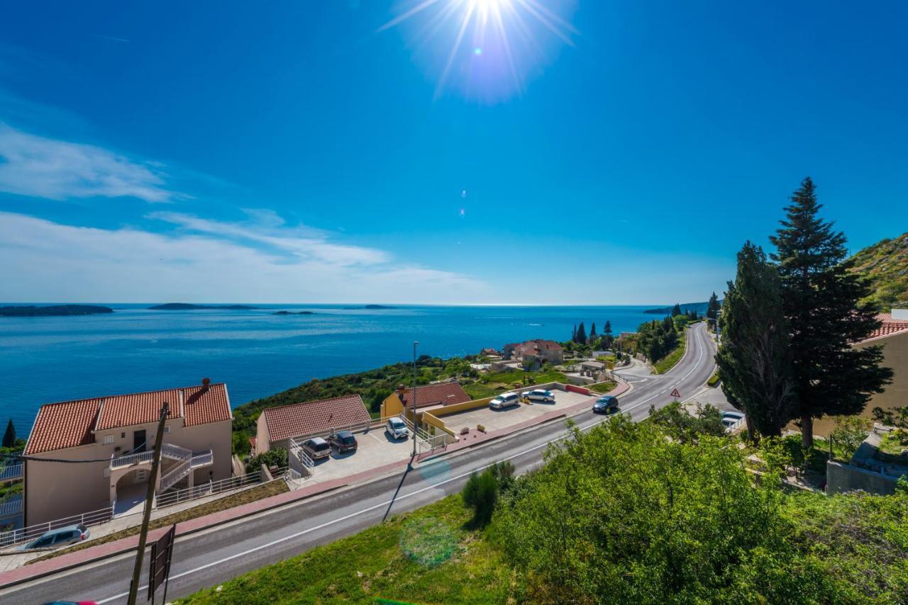 Golden Seaview Holiday Home มลินี ภายนอก รูปภาพ